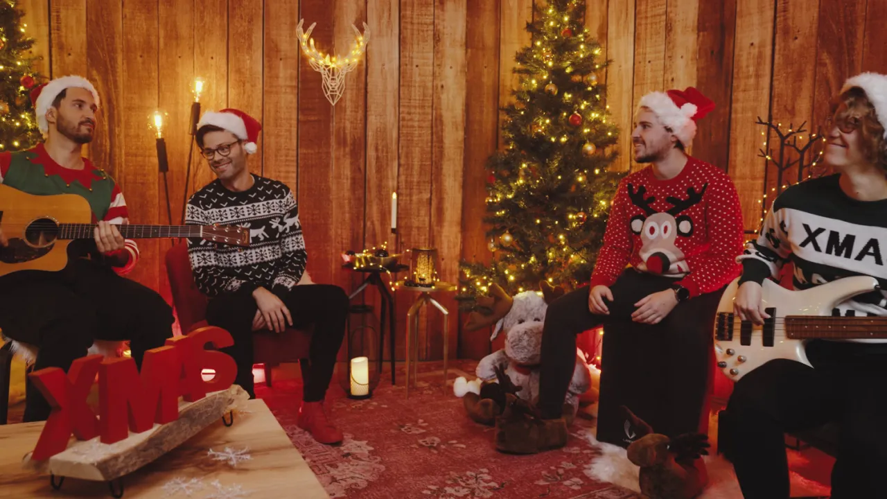 Xmas DLX Medley